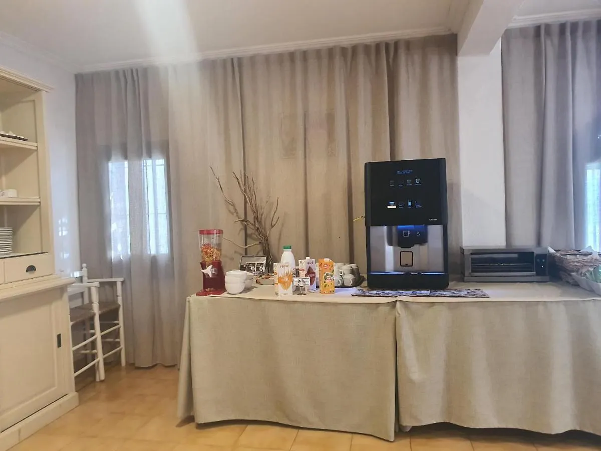 Hotel Riomar Sant Marti d'Empuries 0*,